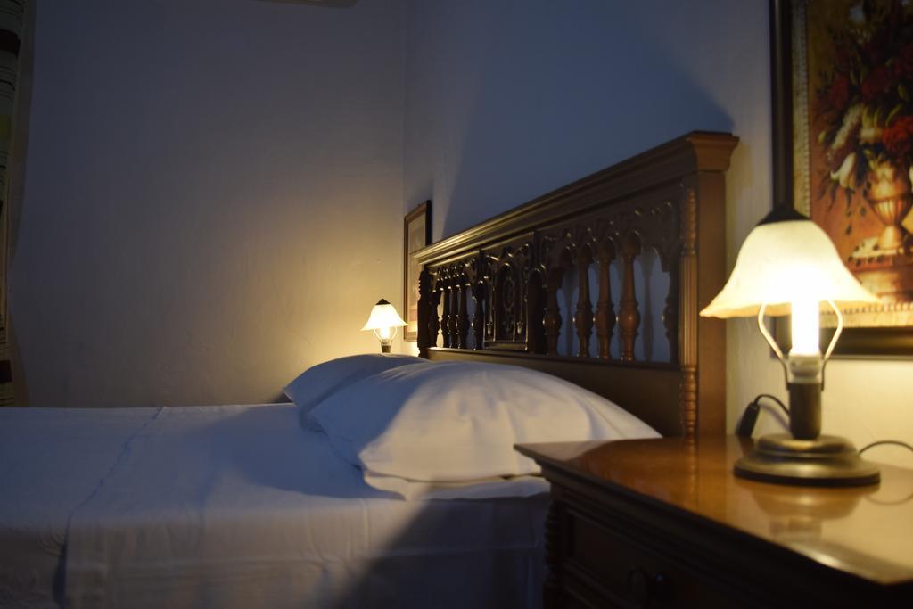 Ferienwohnung Casa Luigi Sergio - Affitto Breve Santo Stefano di Camastra Zimmer foto