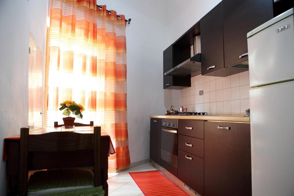 Ferienwohnung Casa Luigi Sergio - Affitto Breve Santo Stefano di Camastra Zimmer foto